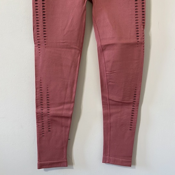 Jed North Pink High Rise Eyelet Full Length Seamless Leggings Size M/L - Picture 3 of 9
